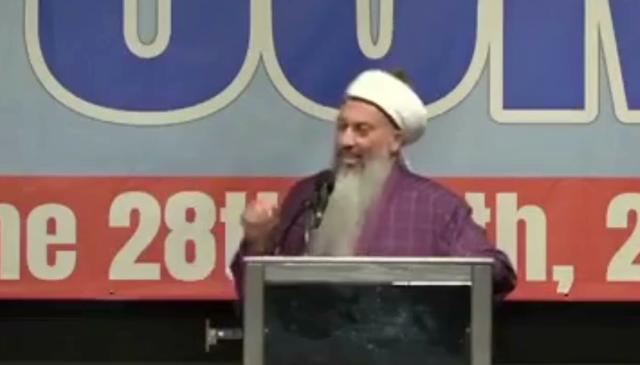 What Distinguishes Sufi Masters from Ulama