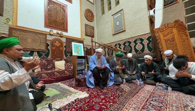 Recitation of Mawlid with Dr. Nour & Hashemite Ensemble